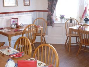 dining L